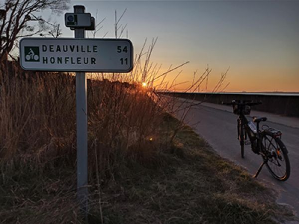 Visite commentée à vélo de Honfleur et des bords de Seine