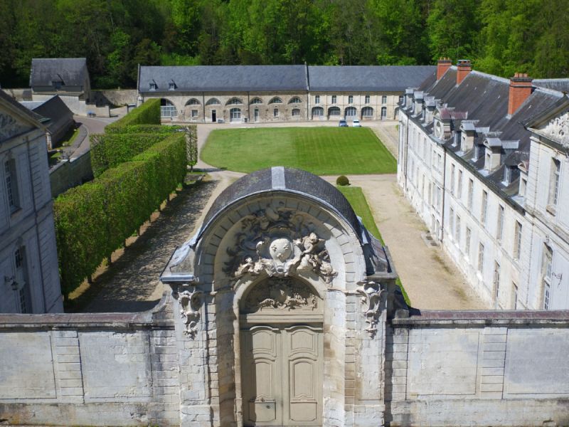 Découvrez l’abbaye de Fontenelle au rythme des prières et travaux quotidiens